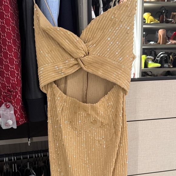 Retrofete Gold Sequin Midi Dress - Picture 4 of 7